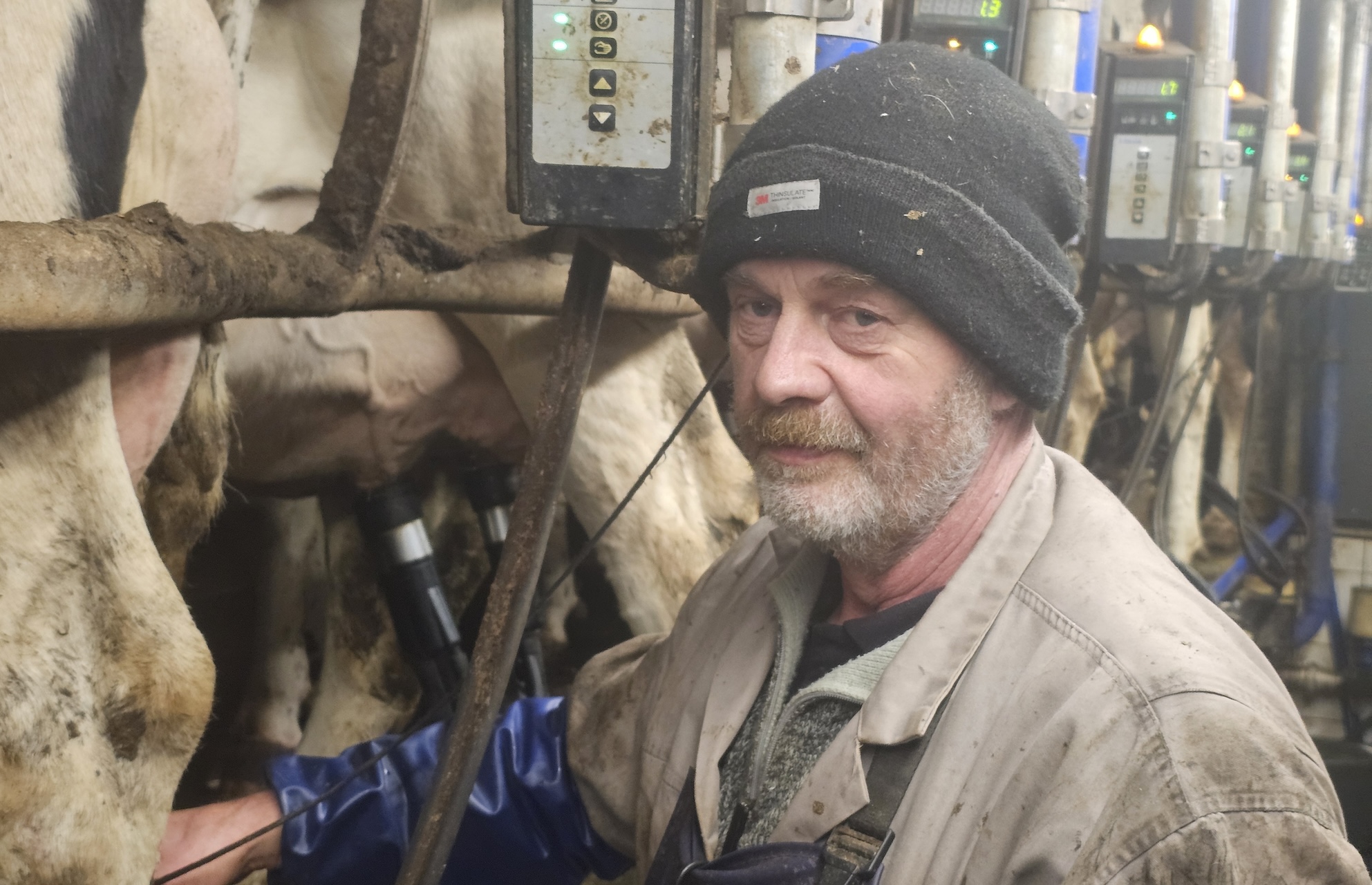 Einmal noch melken, dann bricht Werner Koslowski auf